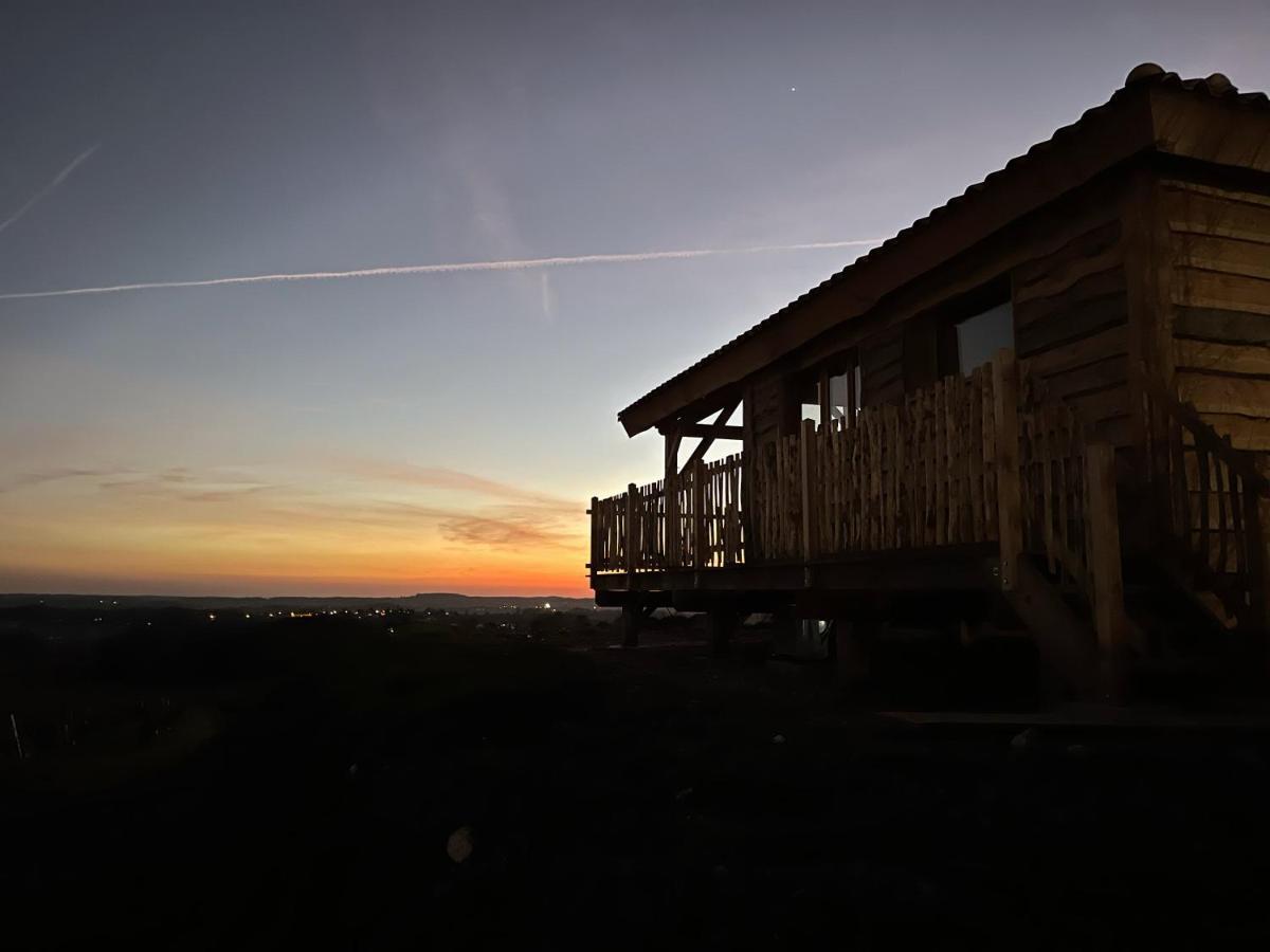 Le Domaine De La Tour Des Vents Bed & Breakfast Bergerac Bagian luar foto