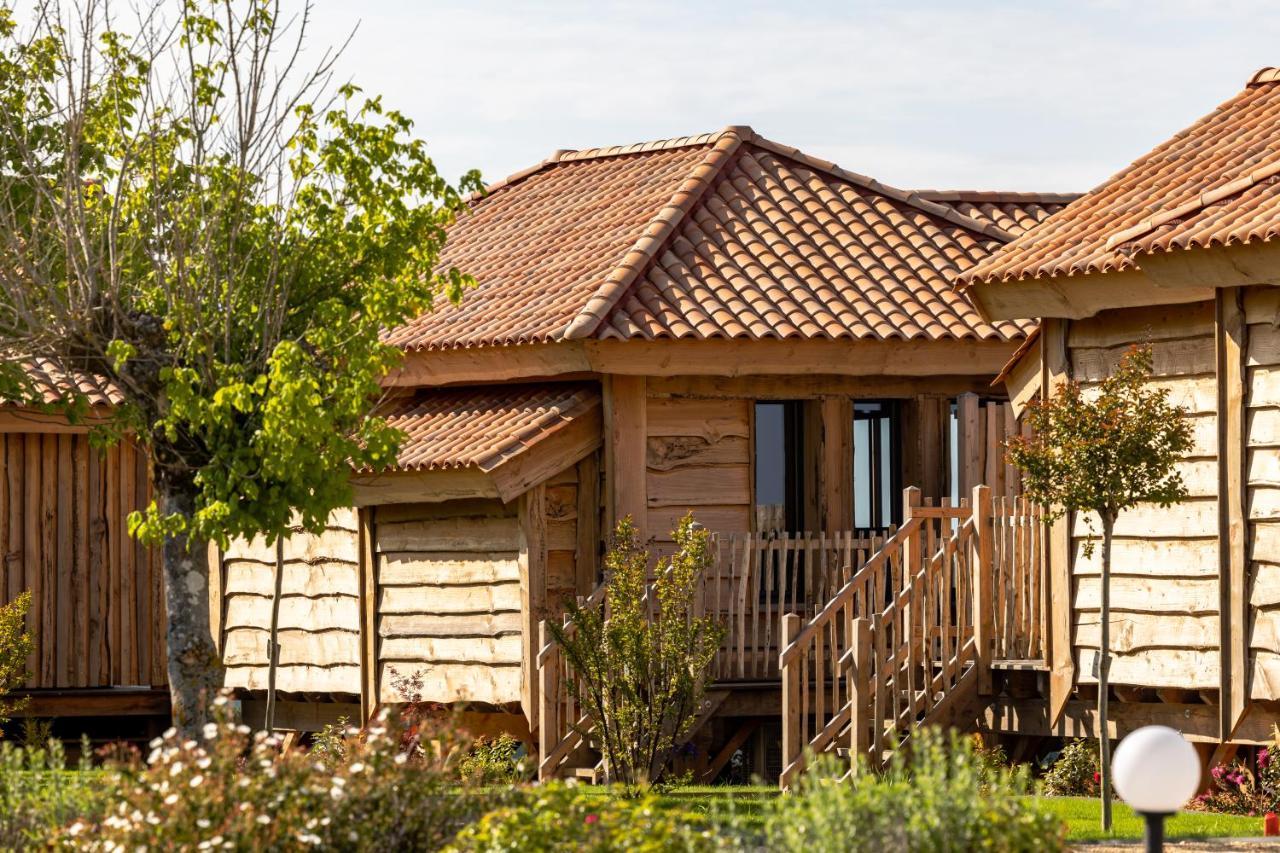 Le Domaine De La Tour Des Vents Bed & Breakfast Bergerac Bagian luar foto