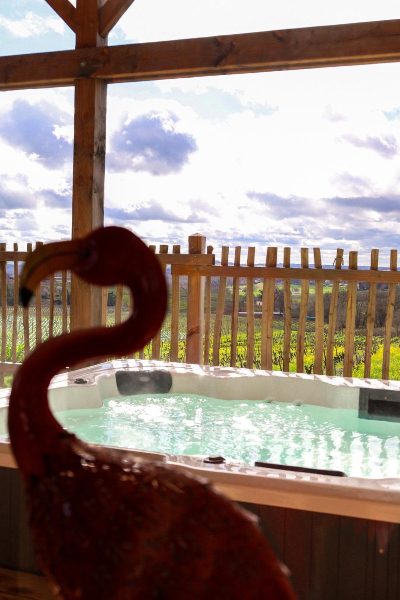 Le Domaine De La Tour Des Vents Bed & Breakfast Bergerac Bagian luar foto