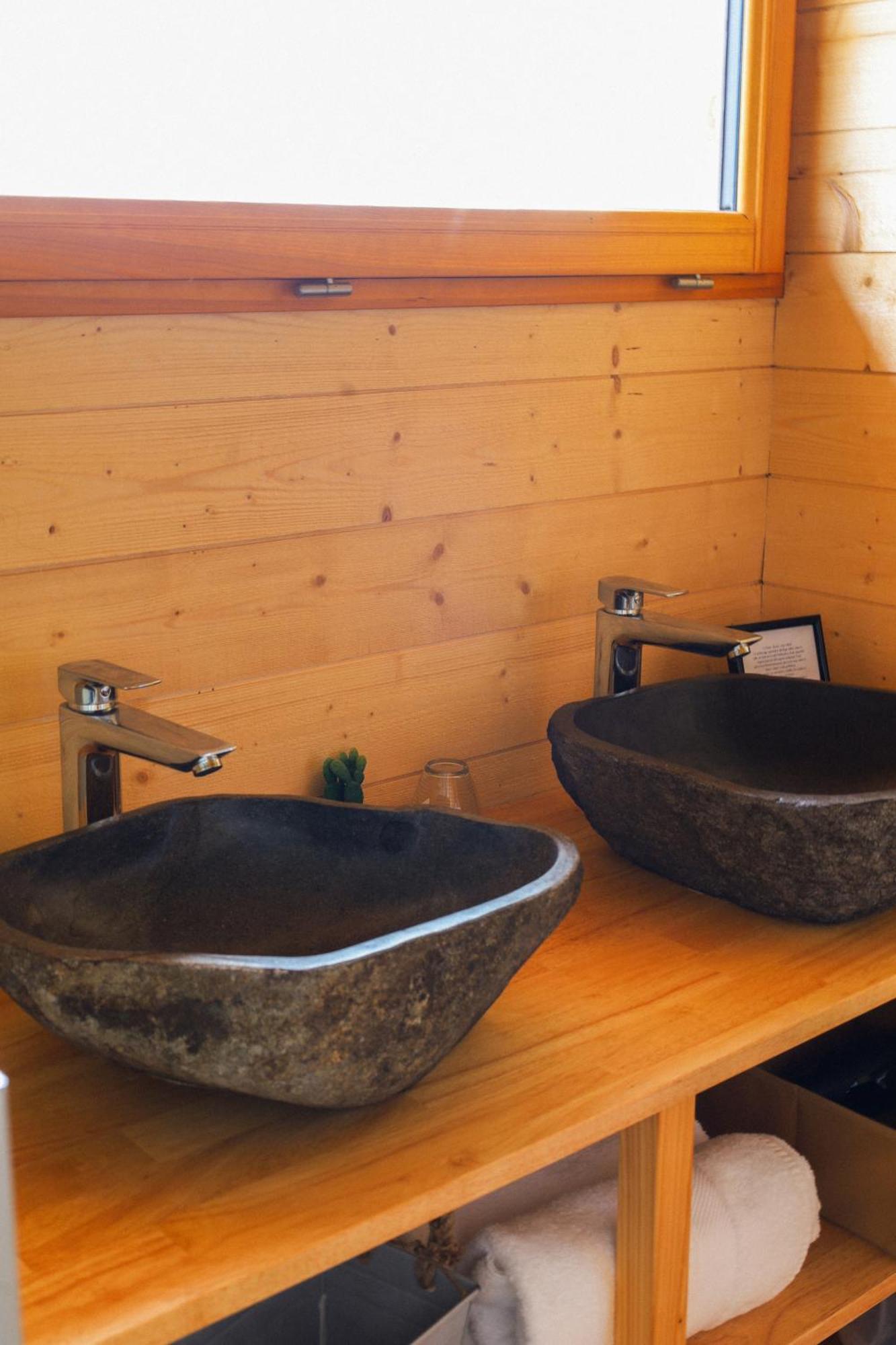 Le Domaine De La Tour Des Vents Bed & Breakfast Bergerac Bagian luar foto