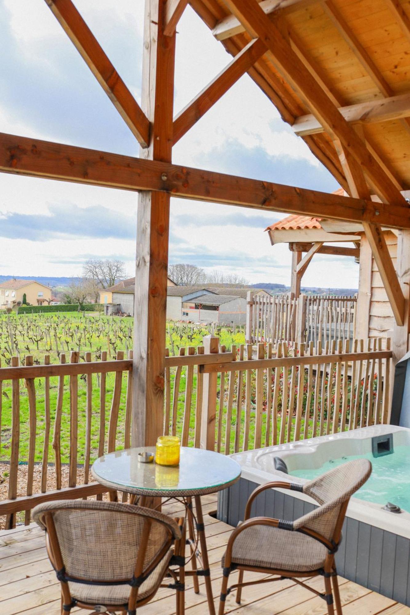 Le Domaine De La Tour Des Vents Bed & Breakfast Bergerac Bagian luar foto