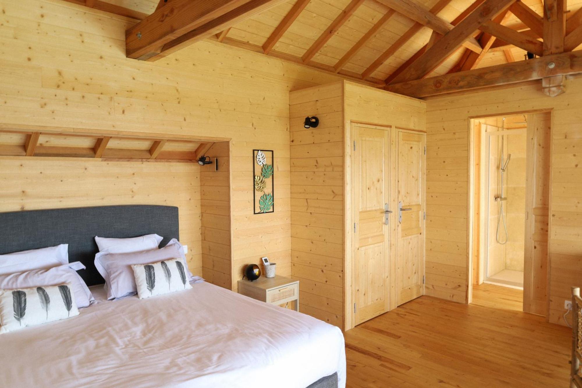 Le Domaine De La Tour Des Vents Bed & Breakfast Bergerac Bagian luar foto