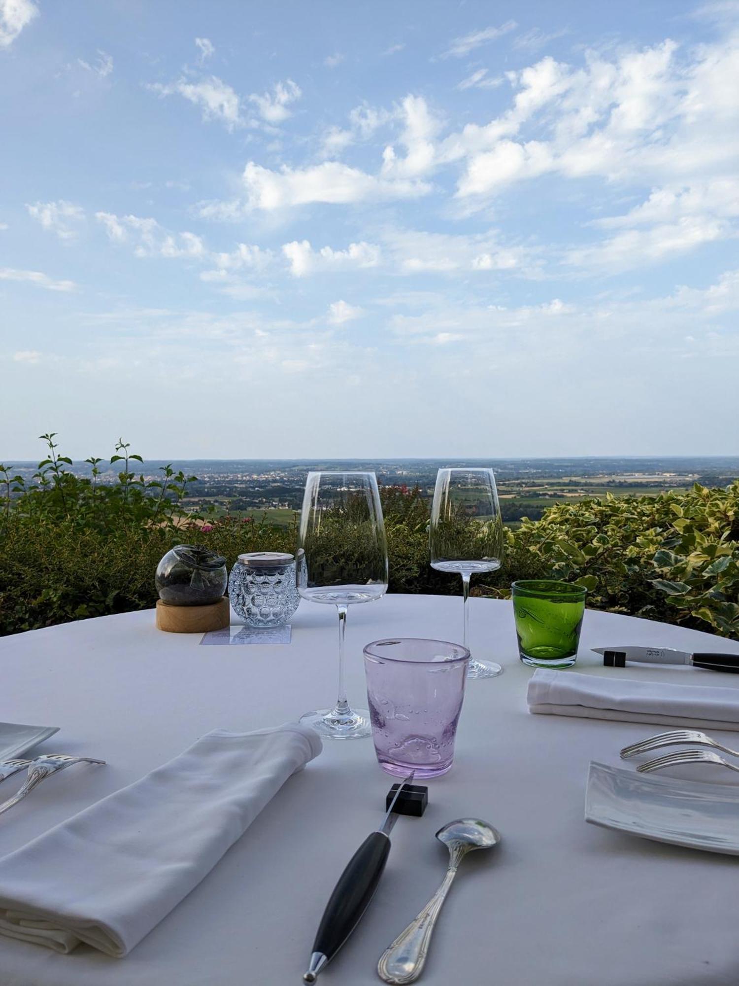 Le Domaine De La Tour Des Vents Bed & Breakfast Bergerac Bagian luar foto