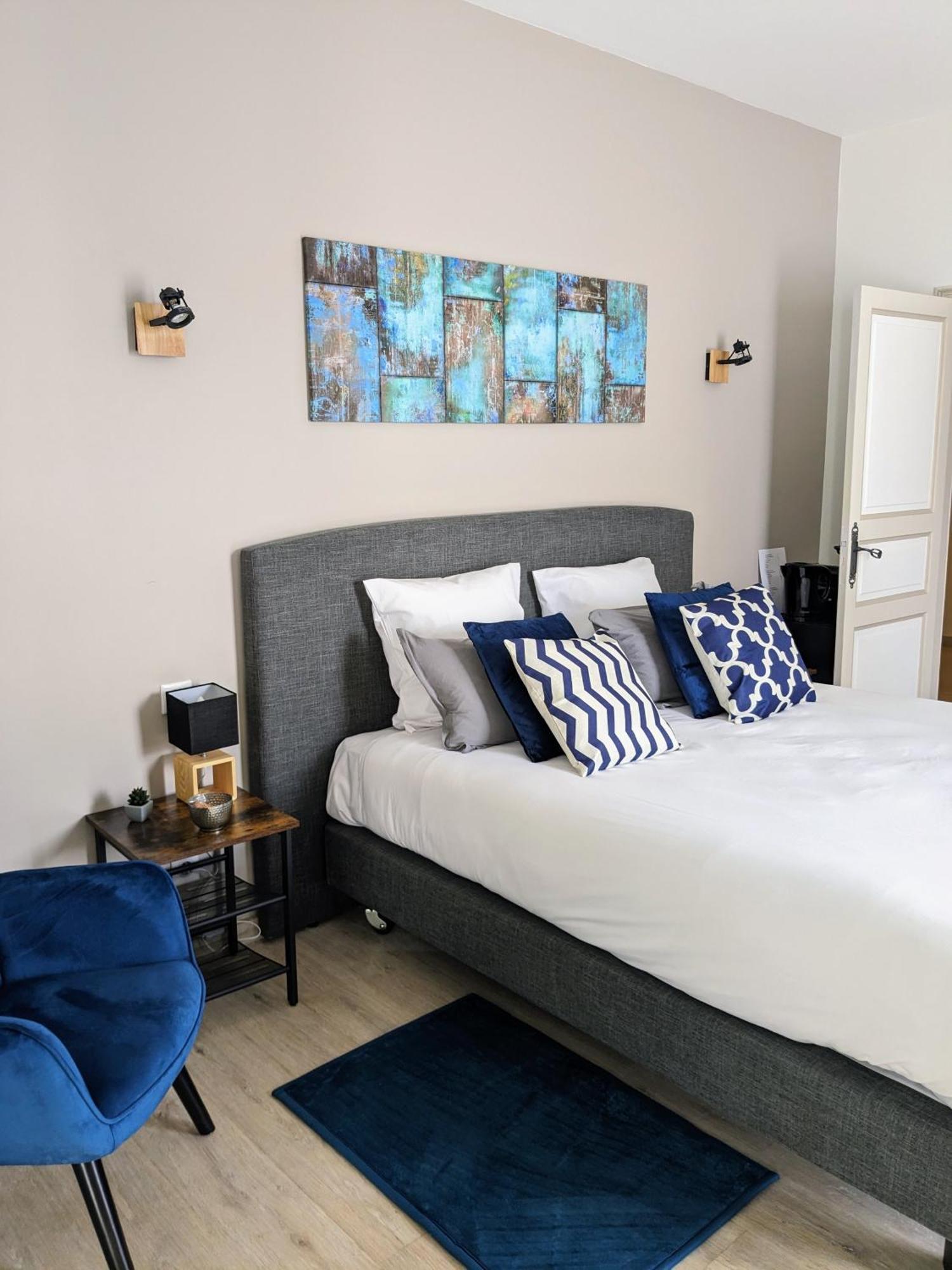 Le Domaine De La Tour Des Vents Bed & Breakfast Bergerac Bagian luar foto